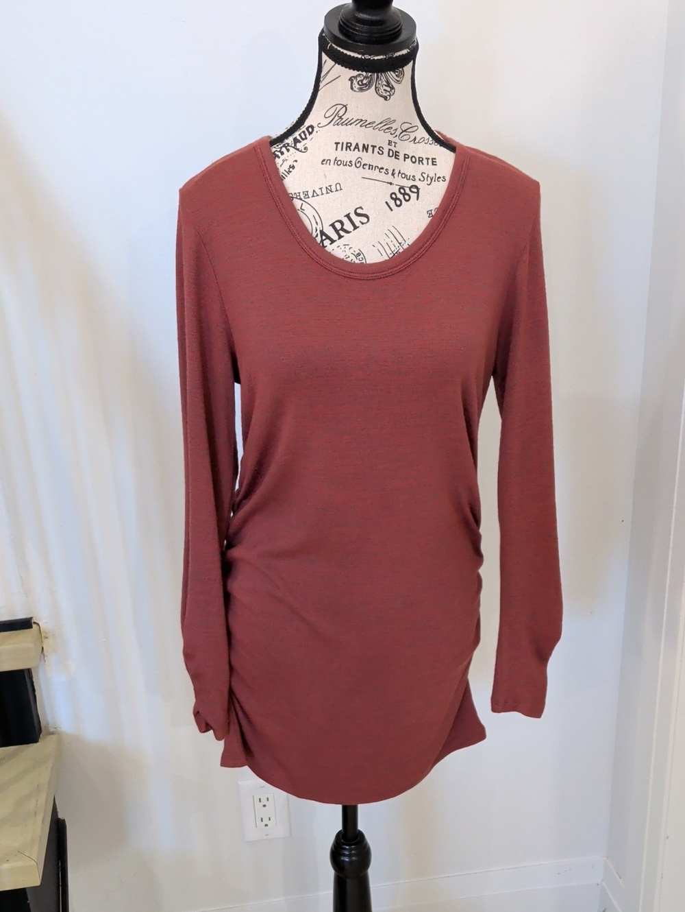 🌴2/$25🌴MARKET & SPRUCE | Women's Rusty Red Long Sleeved  Maternity Top